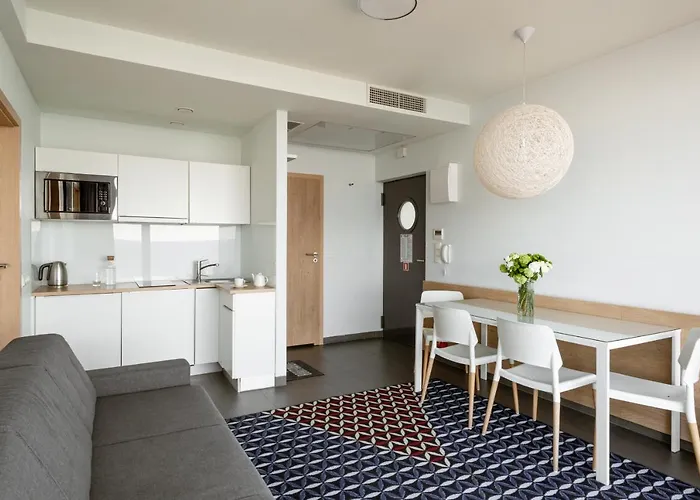 Boulevard By Zdrojowa Apartment *