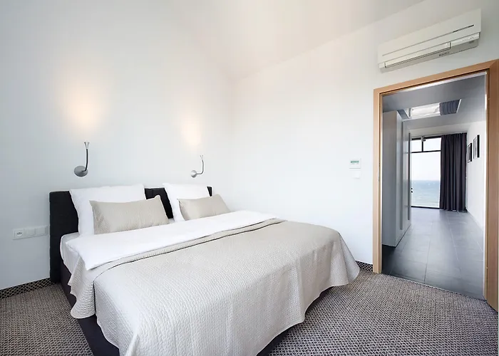 Boulevard By Zdrojowa Apartment *